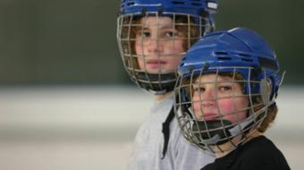 sports helmets kids hockey