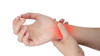 Dr. Grant Lum, MD, CCFP, Dip Sports Med, Sports Medicine Physician, discusses carpel tunnel syndrome and various treatment options.